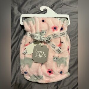 NWT Betty & Bob Pink Fleece Blanket with Animal Print - 30 x 40